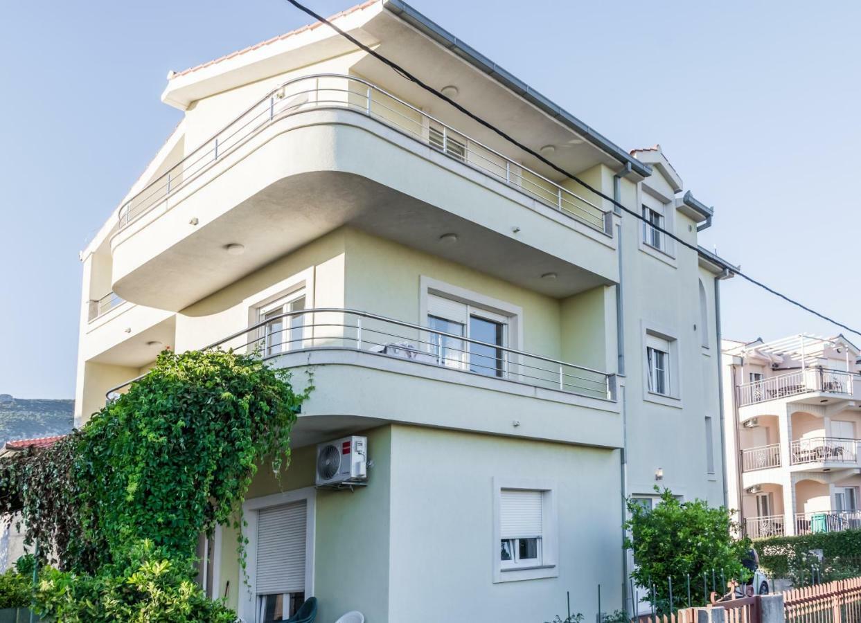 Apartments Prestige Kaštela Exterior foto